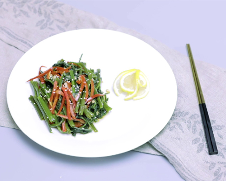 Fried water spinach